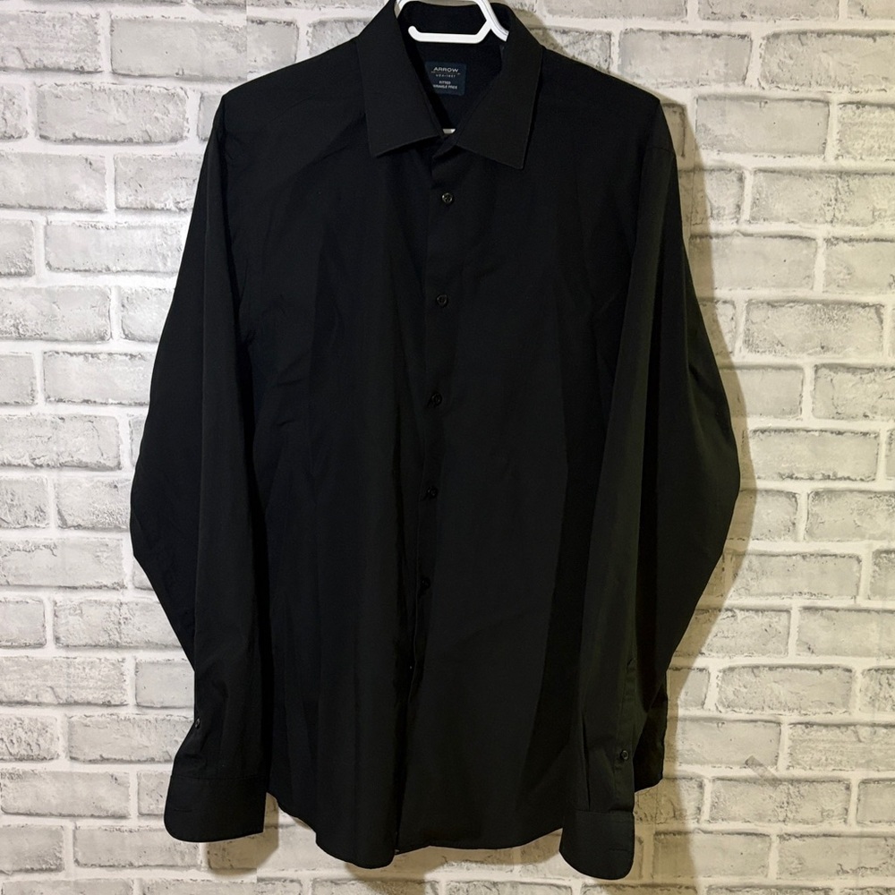 Arrow Classic Black Men's long sleeve Dress Shirt, size large 16-16.5neck